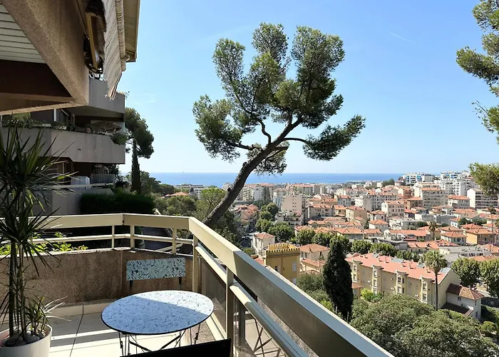 Nice, Grand Studio - Piscine - Terrasse Vue Mer