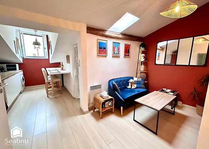 Little Nest - Old Town - Breakfast - Wifi - Ac