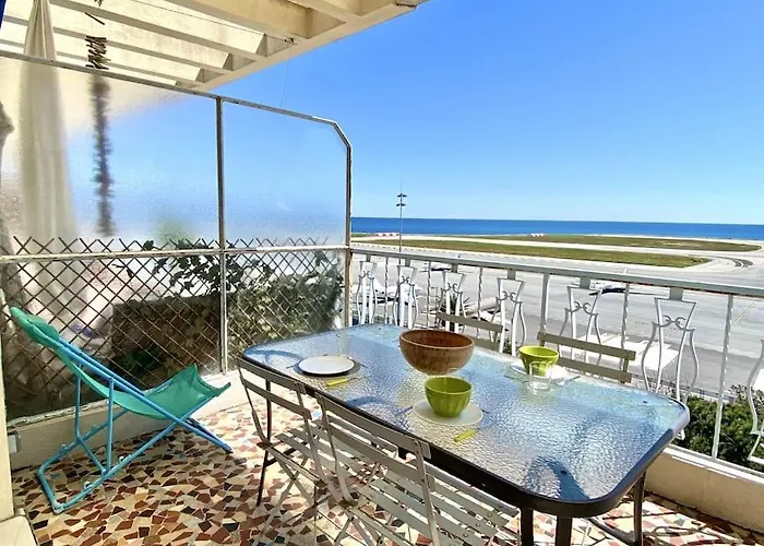 Large Flat Terrace Sea View, Promenade Des Anglais
