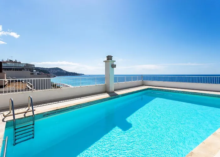Royal Luxembourg Ap4397 By Riviera Holiday Homes