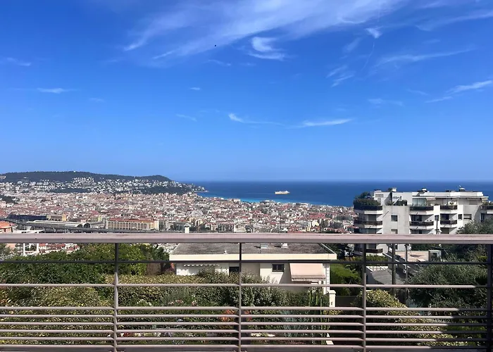 Le Cap Amazing View Riviera Apartment