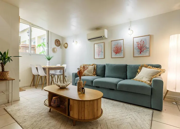 3 Pieces Au Coeur Du Carre D\'Or