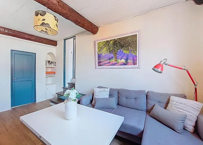 Apartment Le Mascoinat By Interhome
