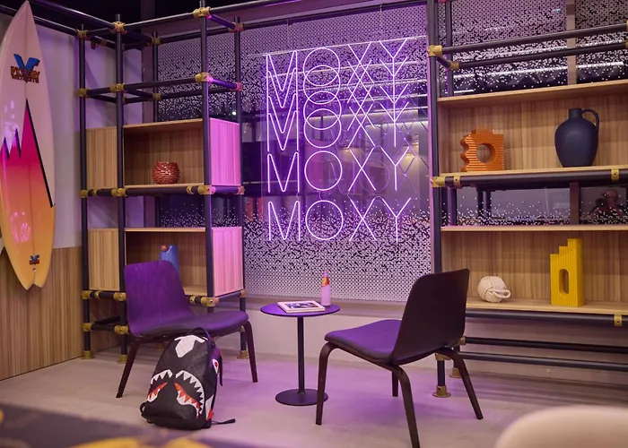 Moxy Nice
