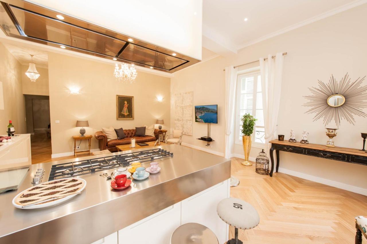 Sunlight - Cristal - Old Town Area, 3 Bedrooms, Stunning *