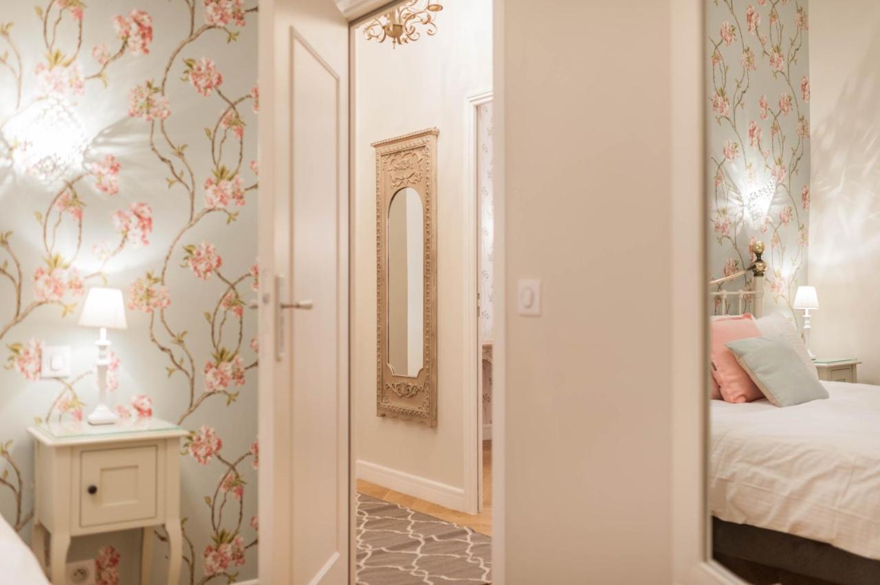 Sunlight - Cristal - Old Town Area, 3 Bedrooms, Stunning Apartment *