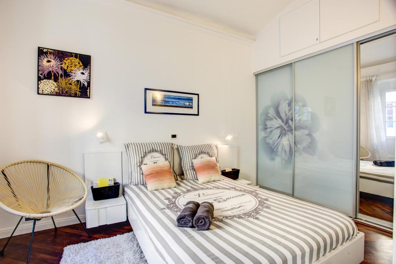 Superbe Appartement, Plein Centre De *