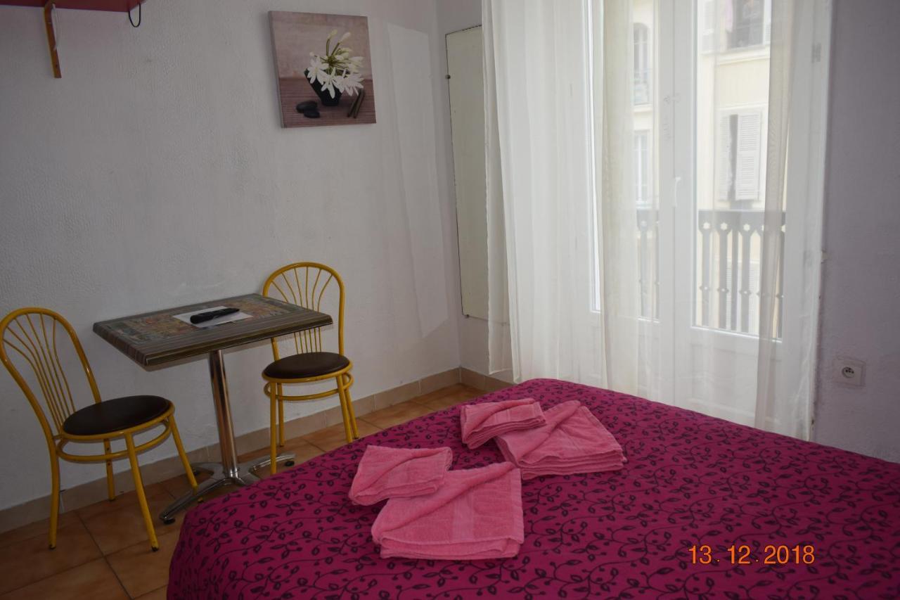 Adonis Aparthotel Nice
