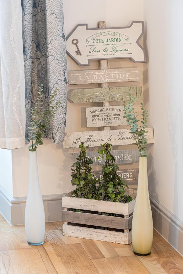 Gallieni - Superb & Unique In City Center Apartment