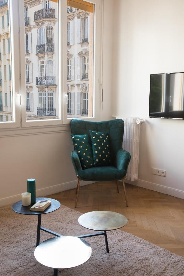 Beautiful In The Heart Of Apartment Nice