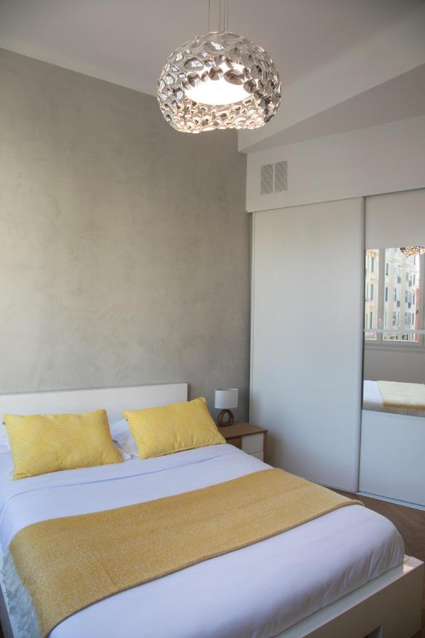 Beautiful In The Heart Of Apartment *