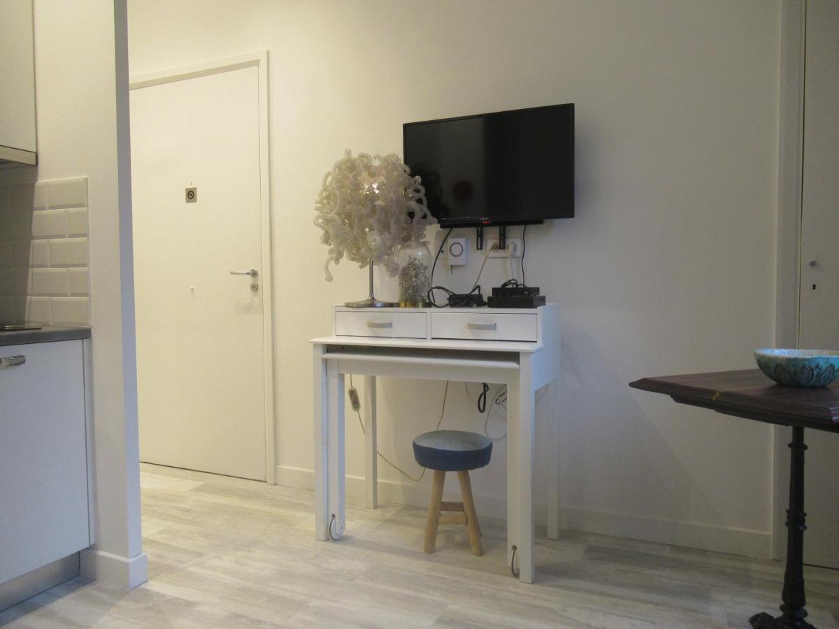 Le Ptit Nicois Sur Le Port Apartment Nice