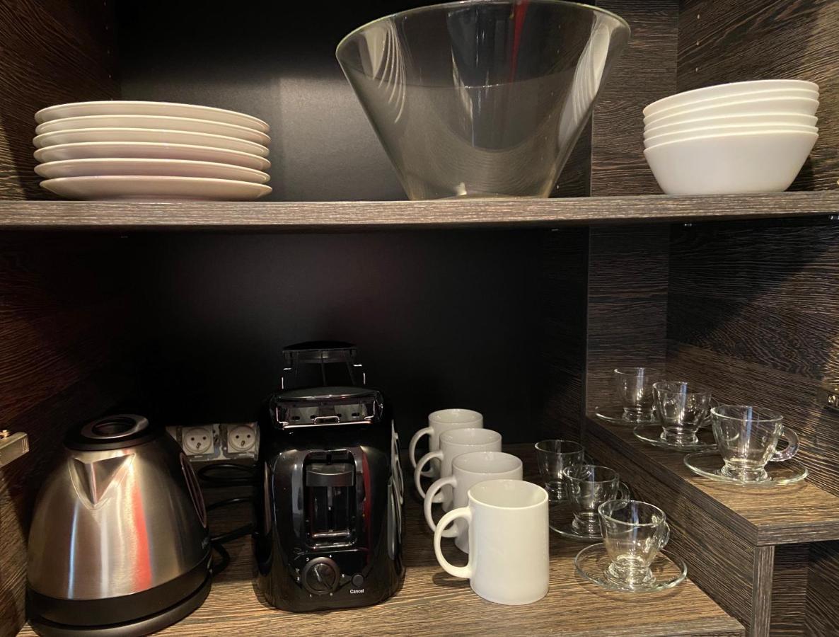 Palais Elisabeth Promenade Des *