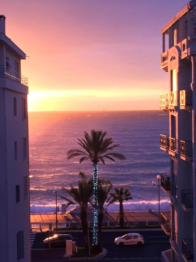 Terrasse Vue A 50 M Parking