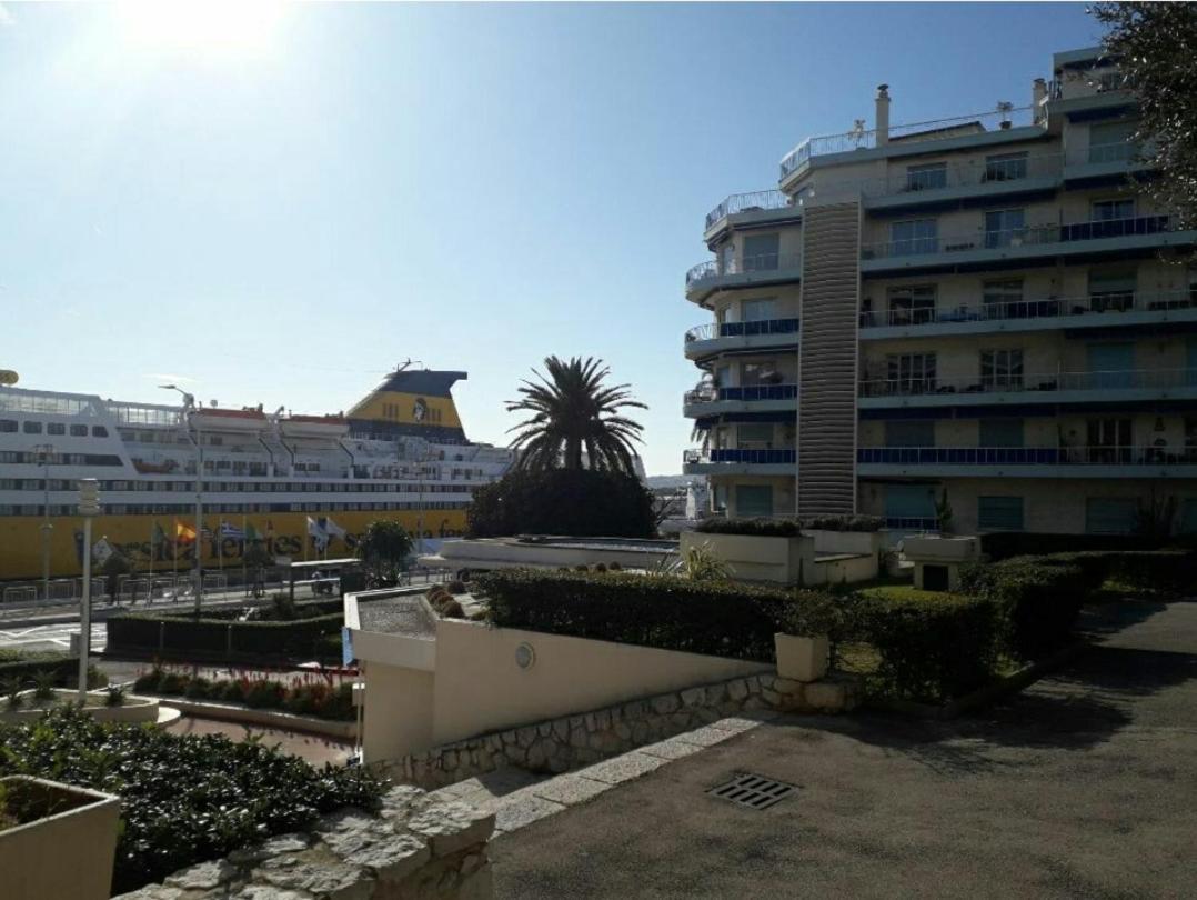 Apartment En Bord De Nice