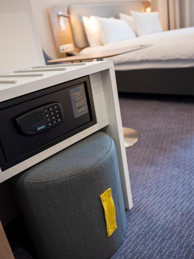 Hotel Express - - Grand Arenas By Ihg 3*