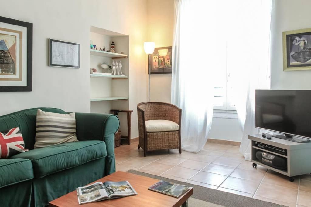 Center Apartment, Place Massena Nice