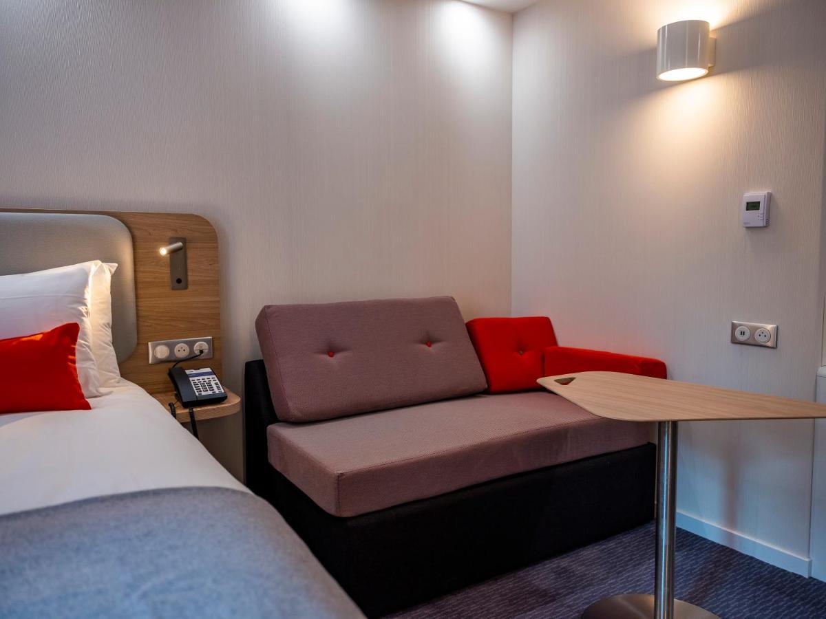 Express - - Grand Arenas By Ihg 3* Nice