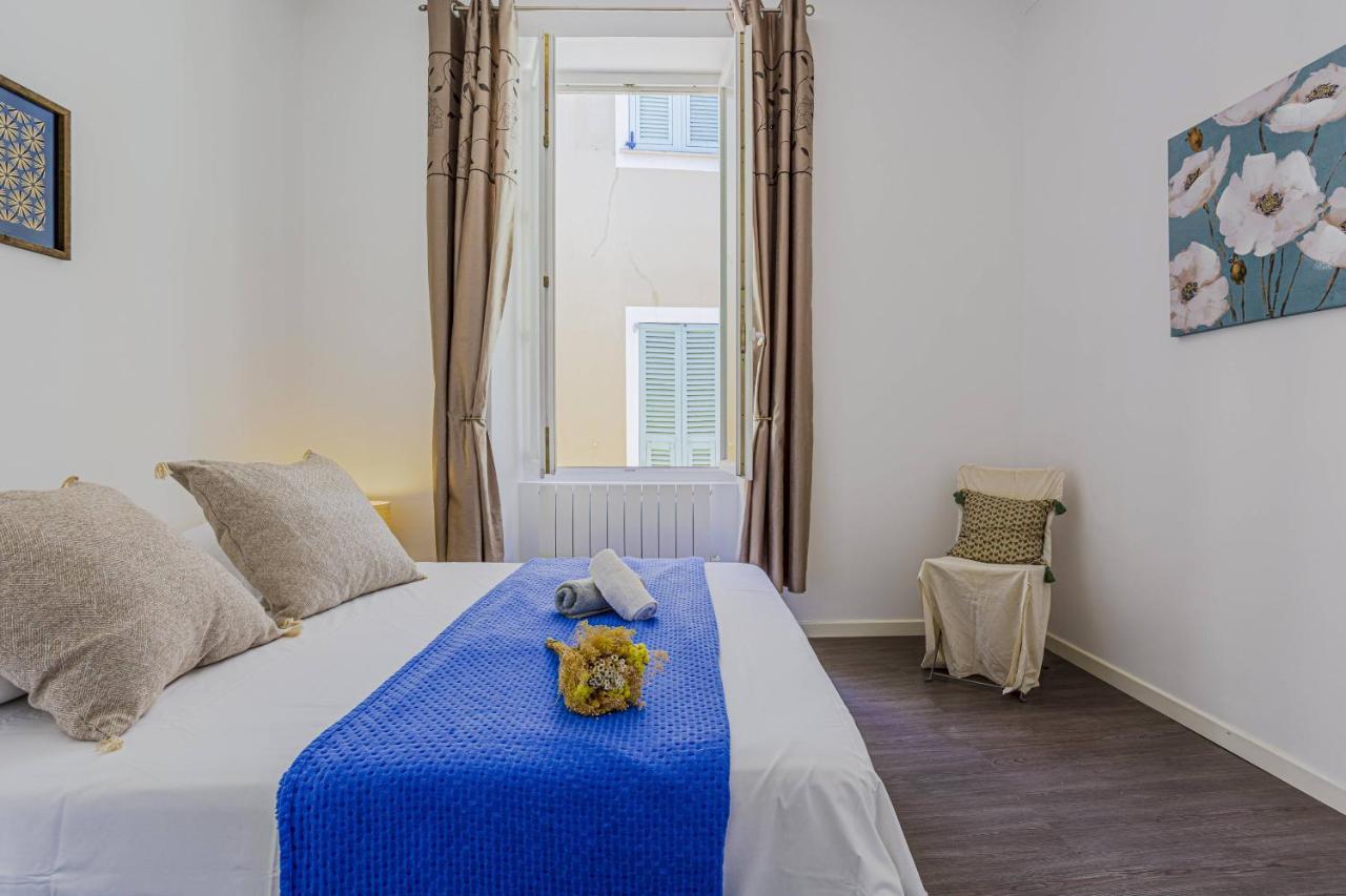 Apartment Guisol - Typical Nice 3 Bedroom Ac Near Port Nice