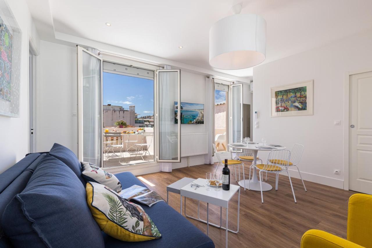 Spitalieri- Sunny Terrace With View -New Apartment *