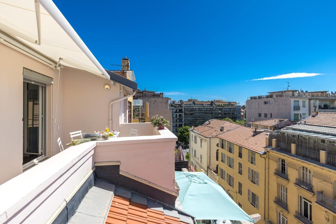 Spitalieri- Sunny Terrace With View -New Apartment Apartment