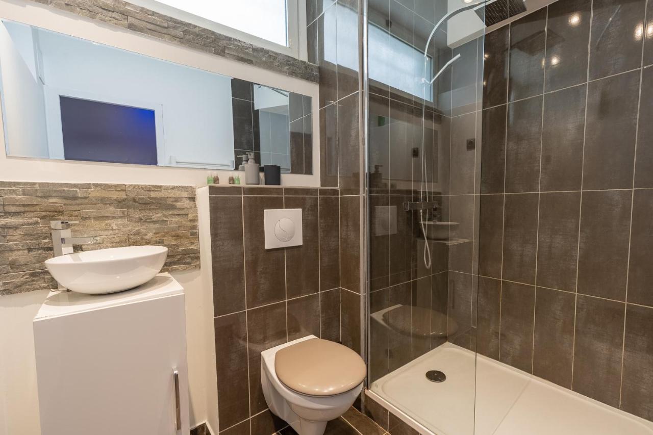 Jacuzzi, Appart Moderne, 30 Metres De La * Nice