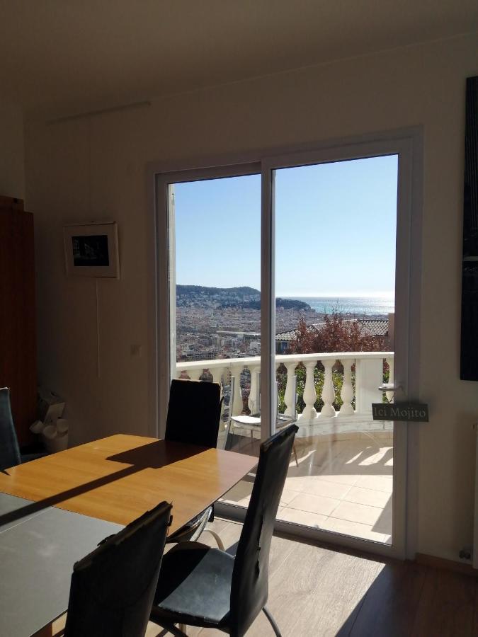 Clara Guest house