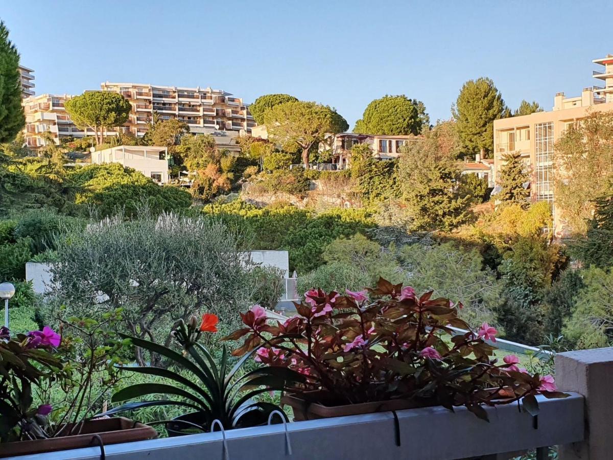 Apartment In Nice With Sea Views
