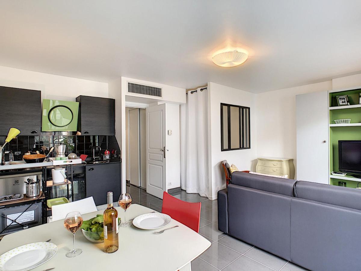 Apartment Nestor&jeeves - Berlioz Patio - - Residential Area - Patio 20m *