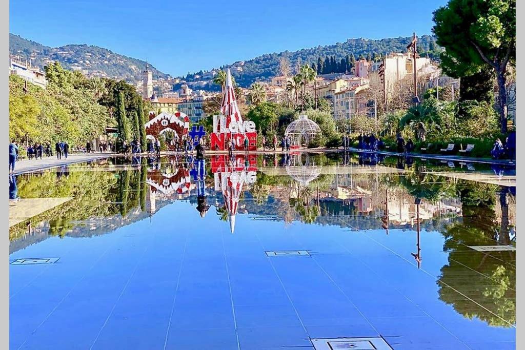 Bienvenue Sur La Cote D'azur *