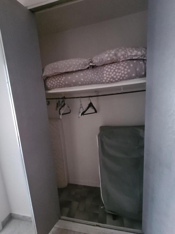 A 50 Metres De La Plage Et De La Promenade Des Anglais Apartment
