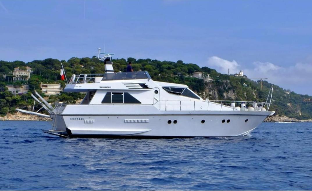 Yacht Charter Cannes Antibes * Nice