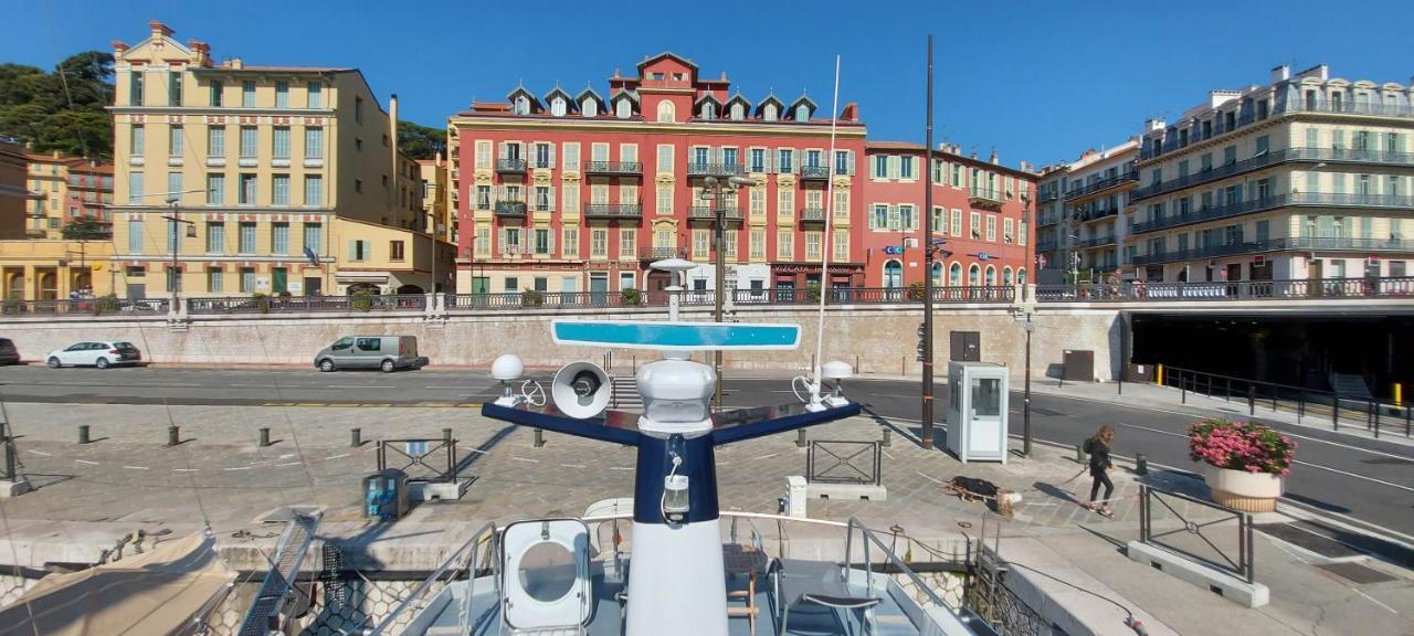 Botel Yacht Charter Cannes Antibes Nice