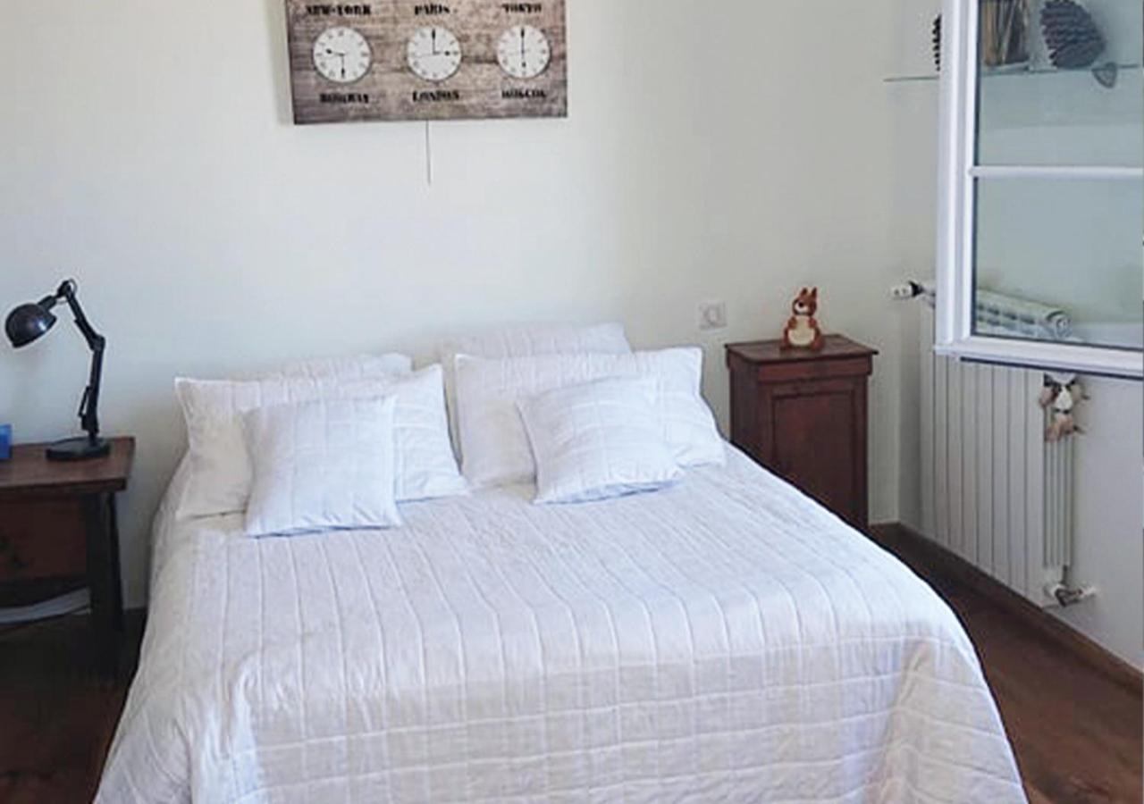 Clara Guest house *