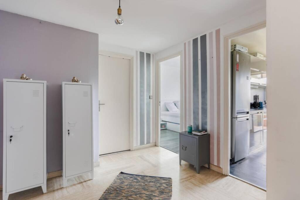 Apartment Sea View In With Swimming Pool! *