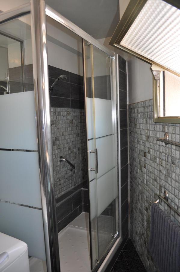 Sur Le Toit Apartment