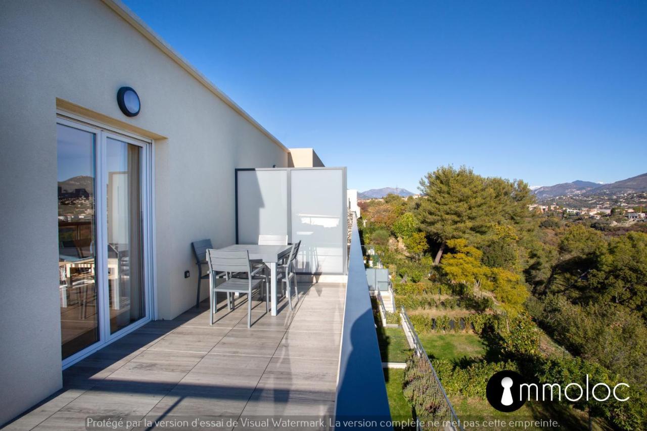 Air-conditioned With Pool Garage In A Luxury Holiday home Nice
