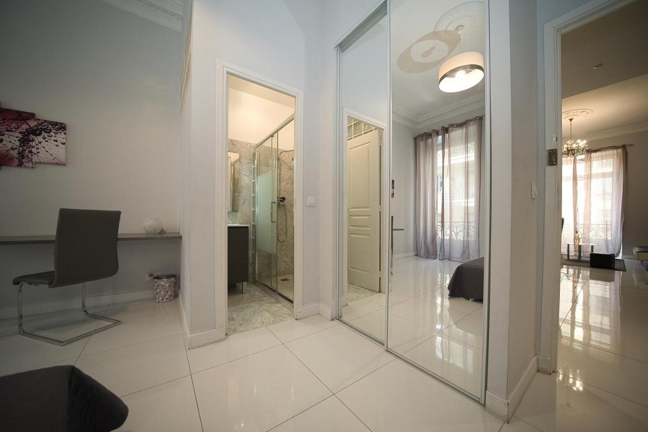 Designer Flat * Nice