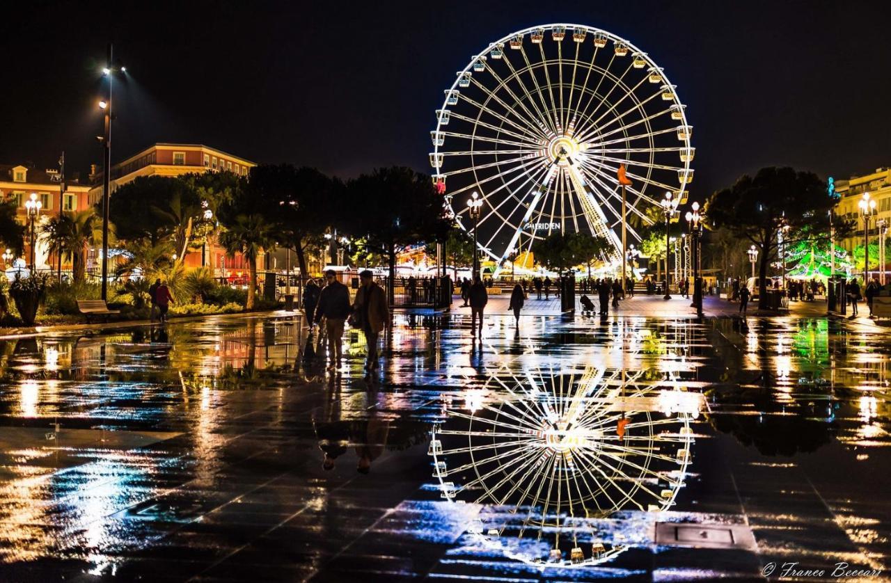 Friendly & Designed In The Golden Square * Nice