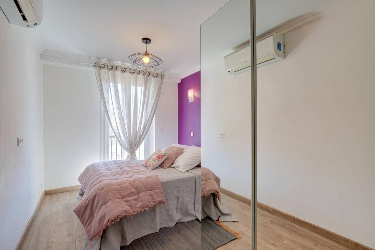 Friendly & Designed In The Golden Square *