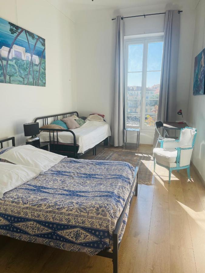 Spacious 3 Bedroom Flat Center - Magnificent View-parking