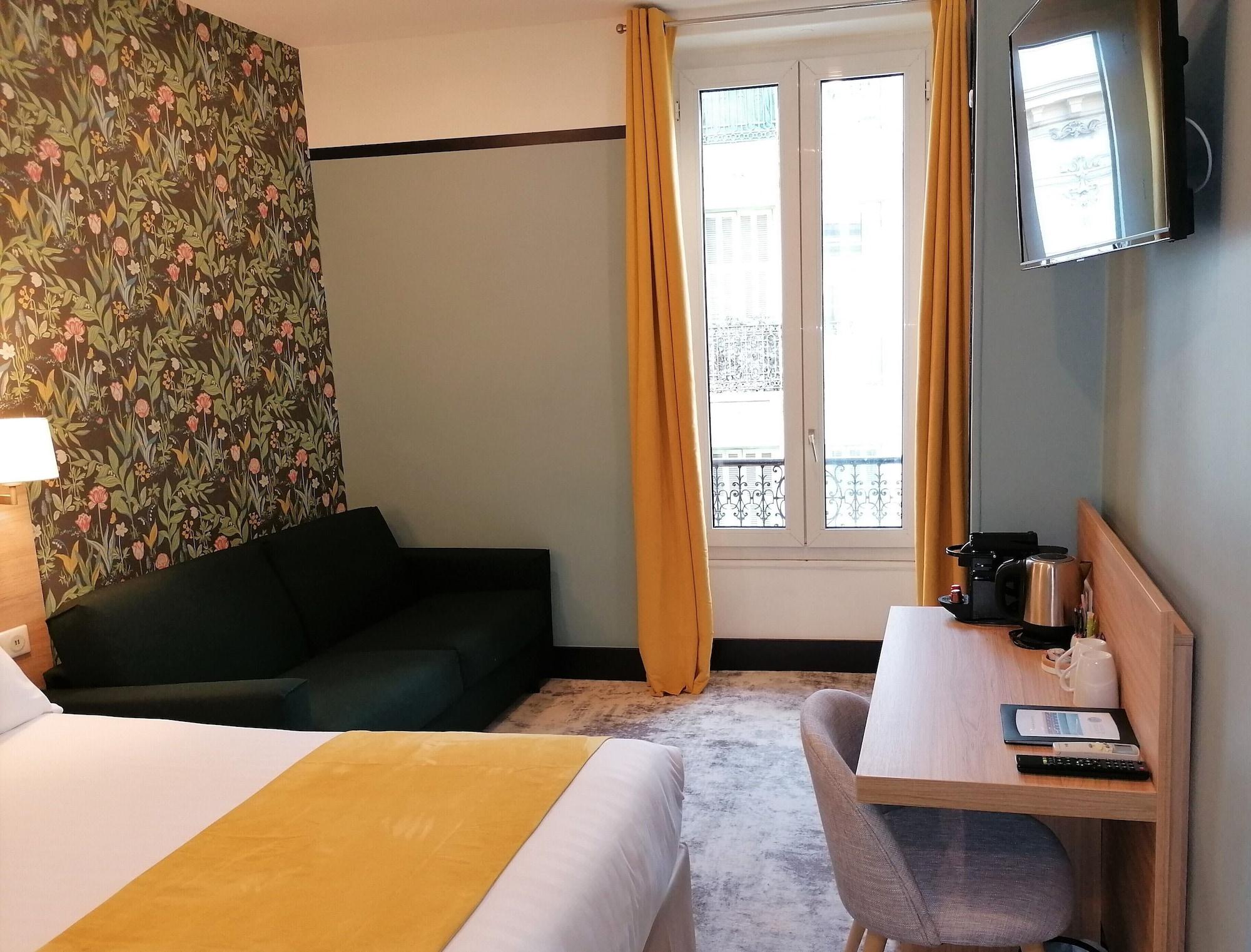 Hotel De France, Un Ammi