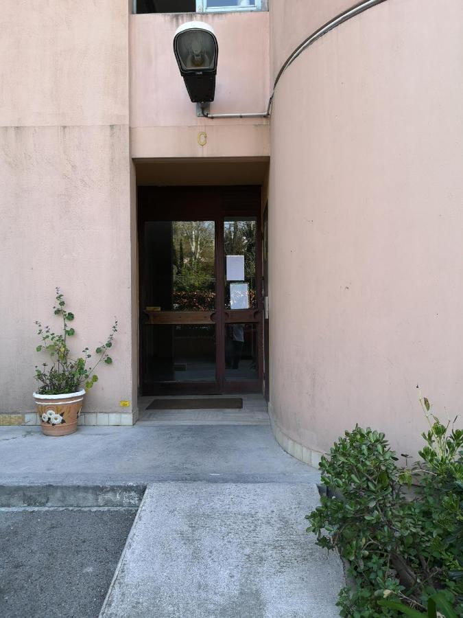 Aux 4 Bleutees Apartment