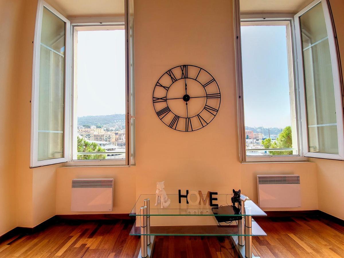 Apartment Loft Sur Le Port De *