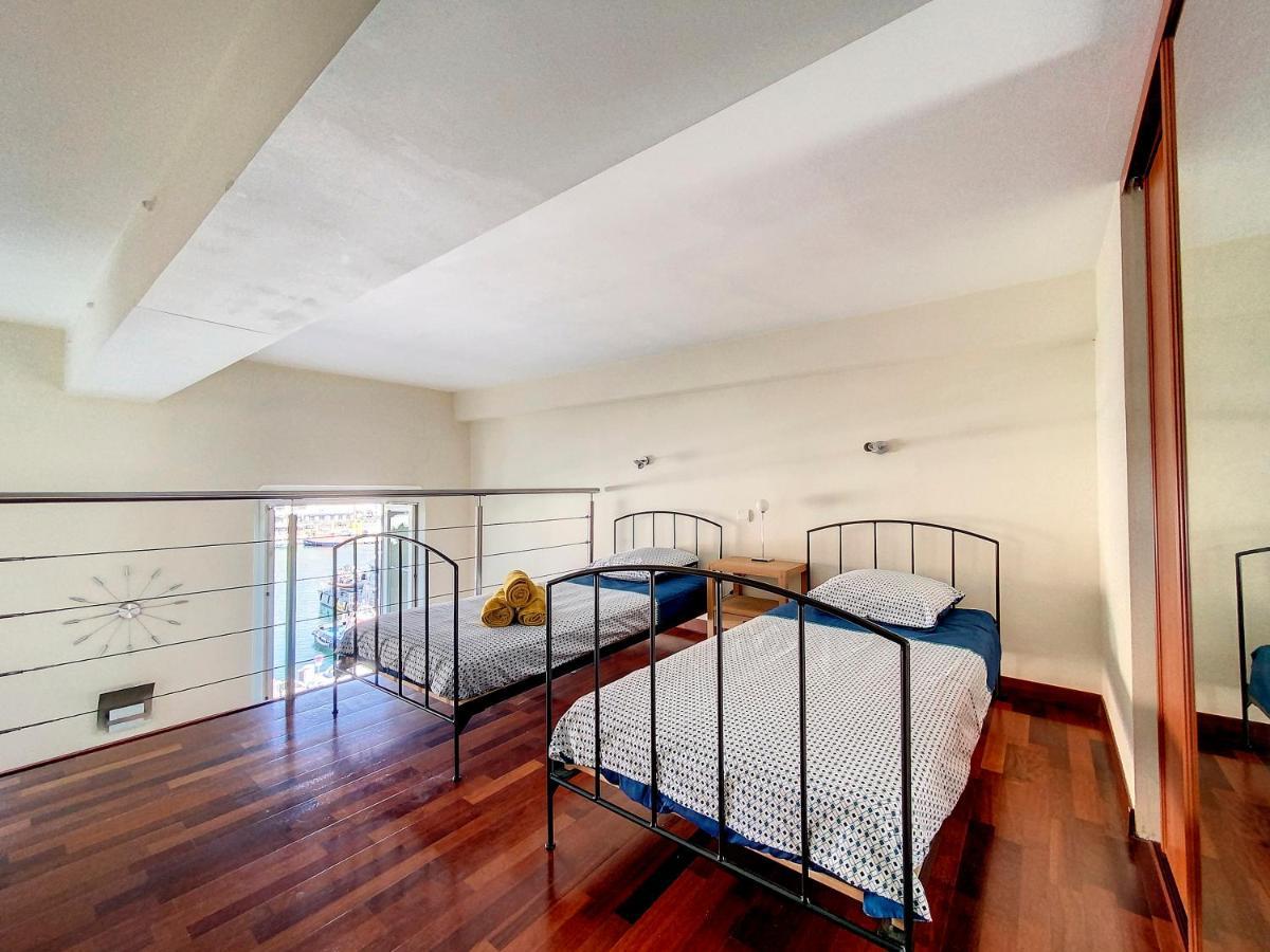 Apartment Loft Sur Le Port De Nice