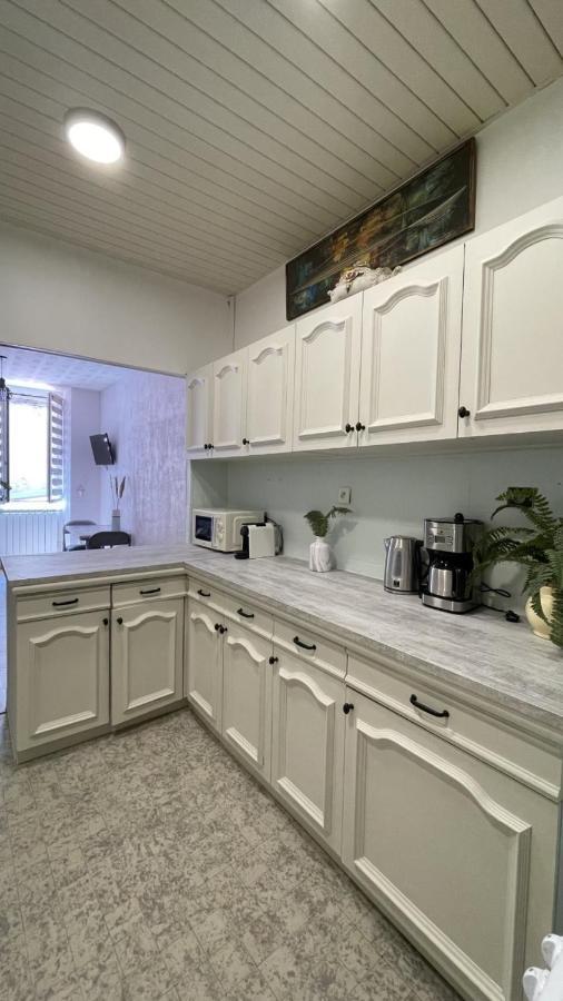 Apartment Cosy - 2 Chambres, Situe En Centre