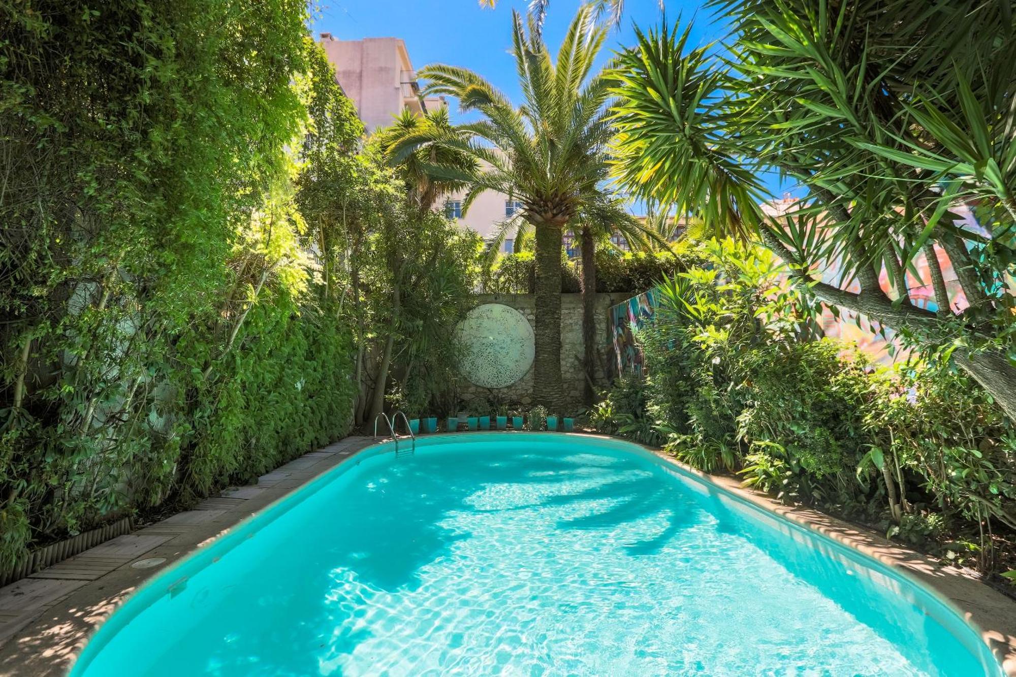 Le Windsor, Jungle Art Hotel 4*