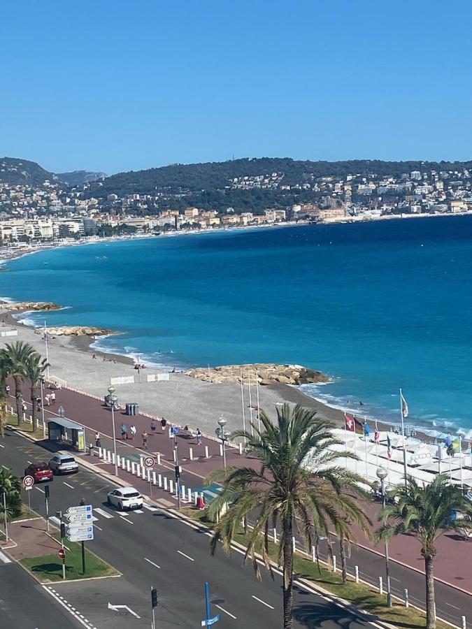 Baie Des Anges Promenade Des *