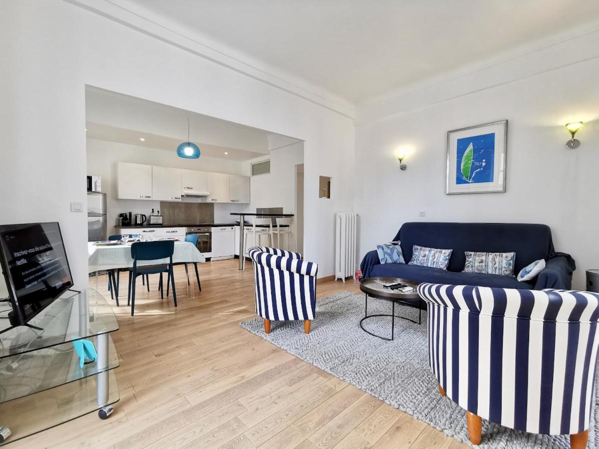 Le Gounod 25 By Guys Apartment *