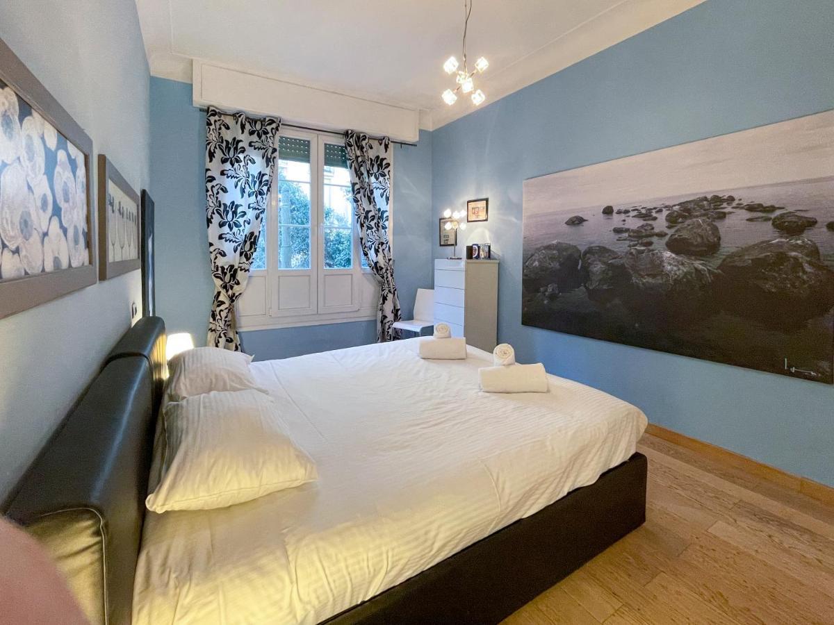 Comte De Luxury 4 Pers Parking Wifi Ac Apartment